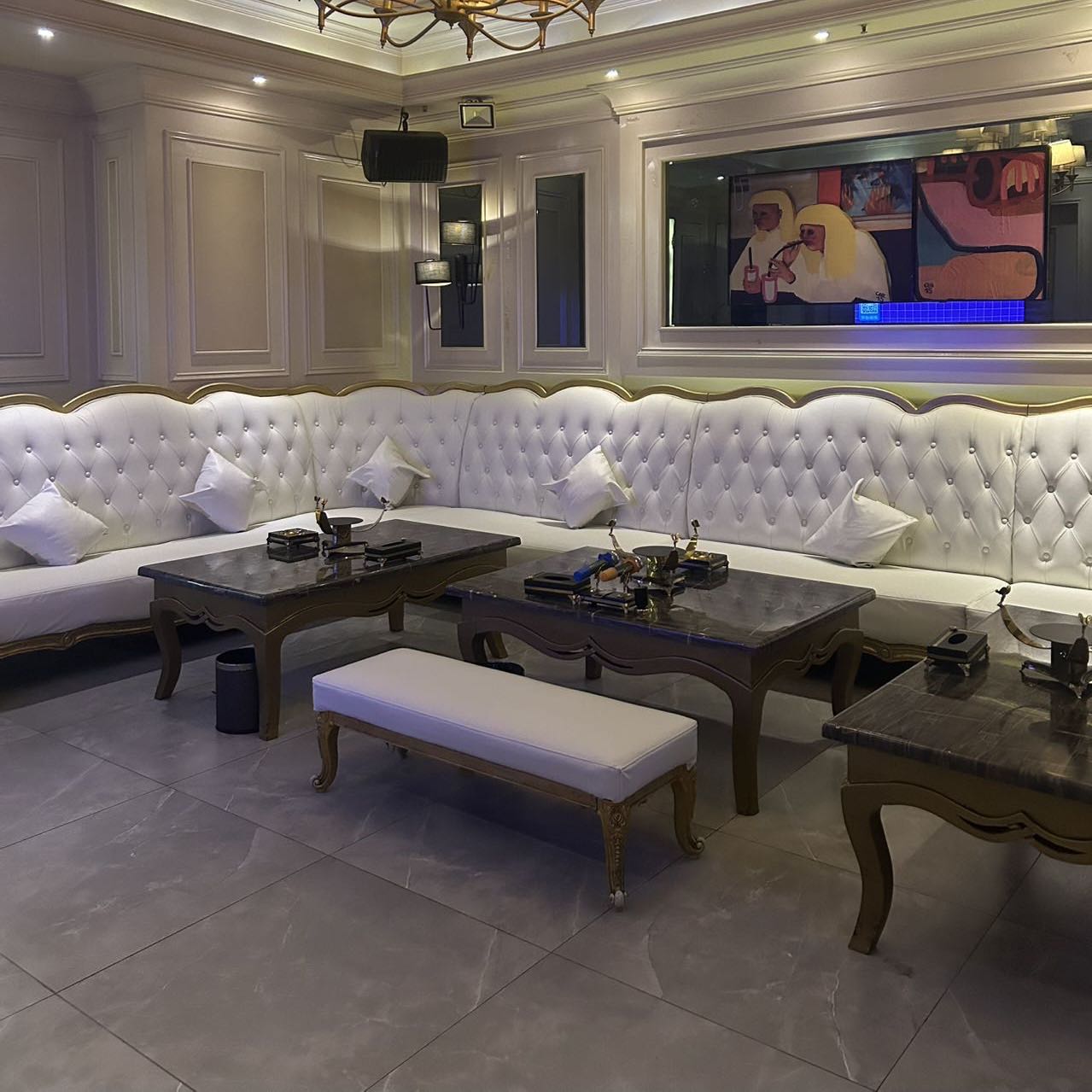 重庆渝中《盛世年华》气氛场商务KTV预订 | 解放碑夜生活新地标