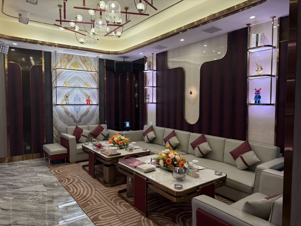 太原金鼎商务会客厅奢阔包间