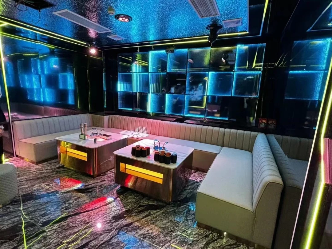 星光大道商务KTV大堂接待区