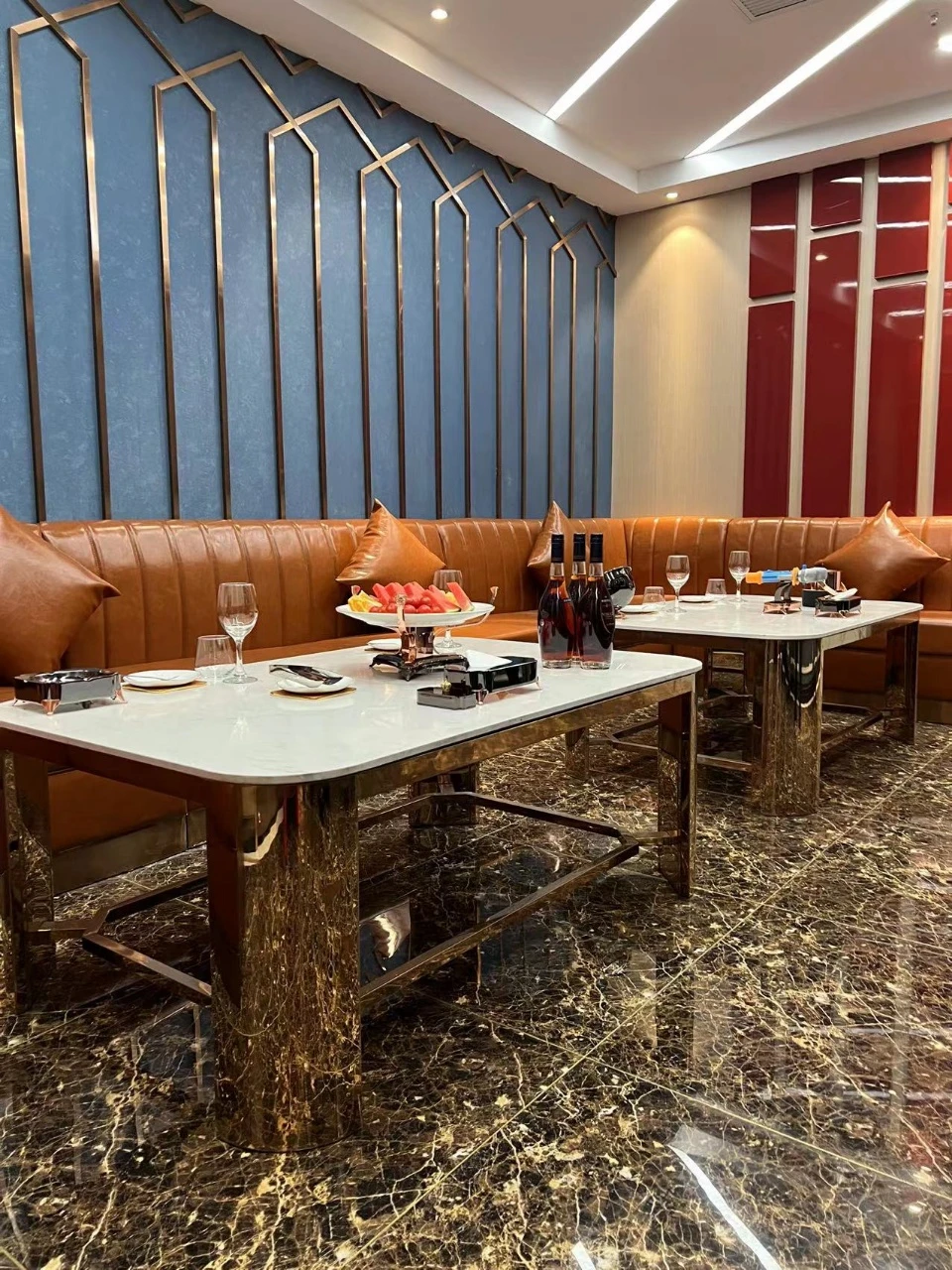上海国色天香商务KTV豪华包厢内部展示