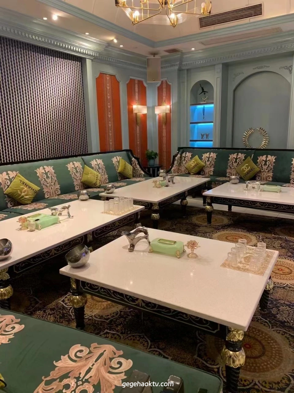 好莱坞商务KTV川沙店预订｜浦东高端商务KTV包厢全套攻略