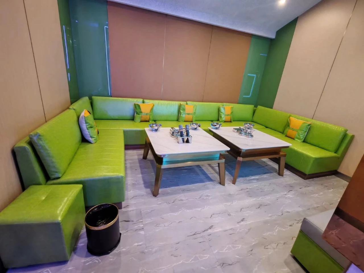 上海鼎尚商务KTV打卡走廊