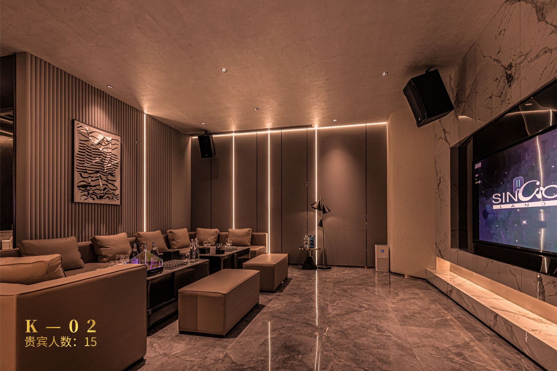 天安千树商务KTV夜景外观