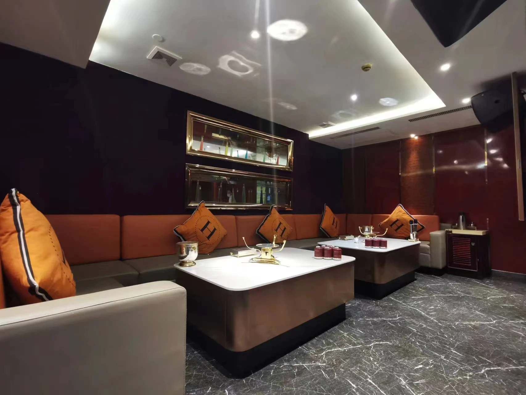 杭州凯瑞商务KTV九堡店预订|上城区夜生活新地标