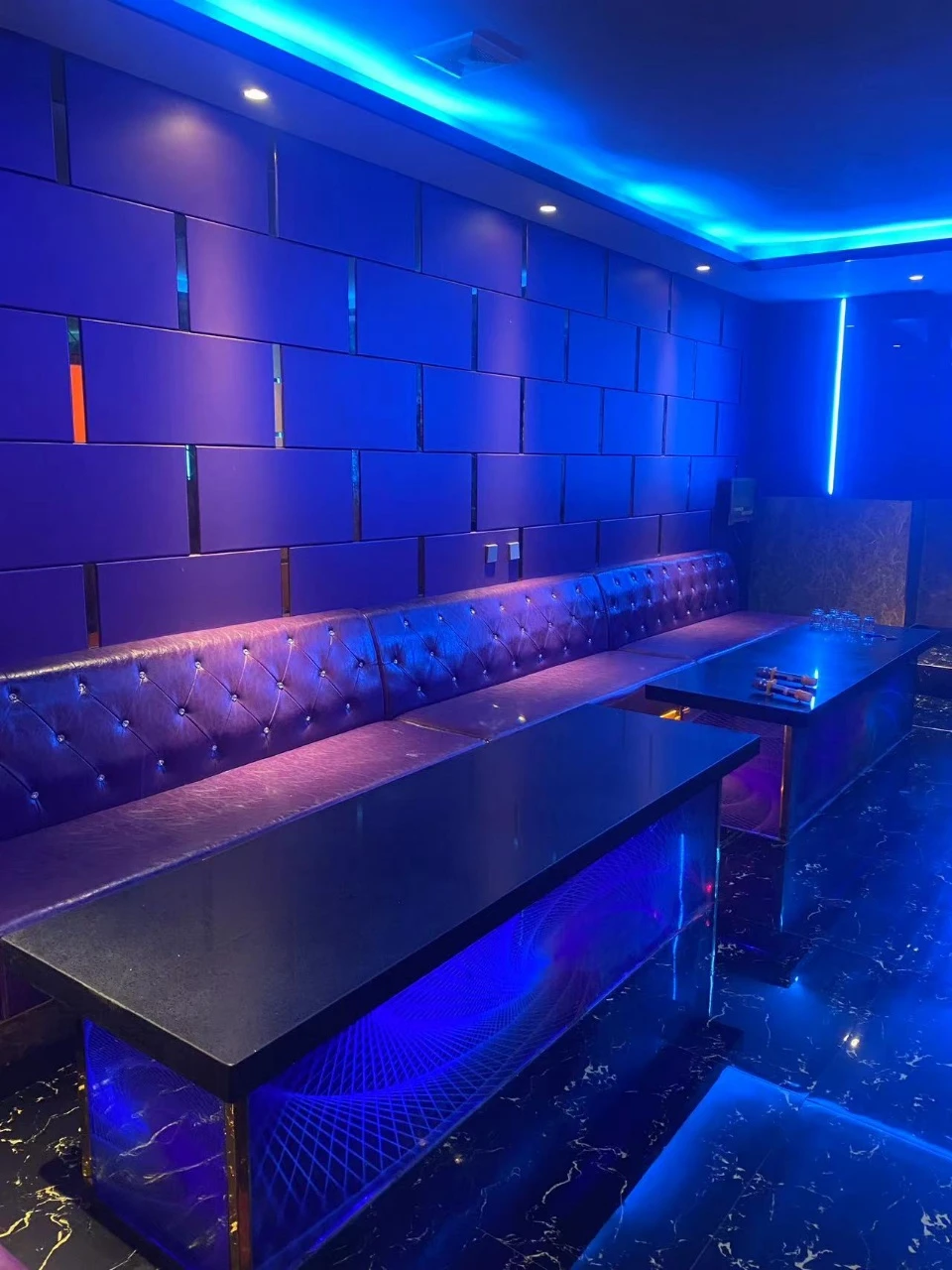 青岛美丽汇商务KTV走廊艺术灯光