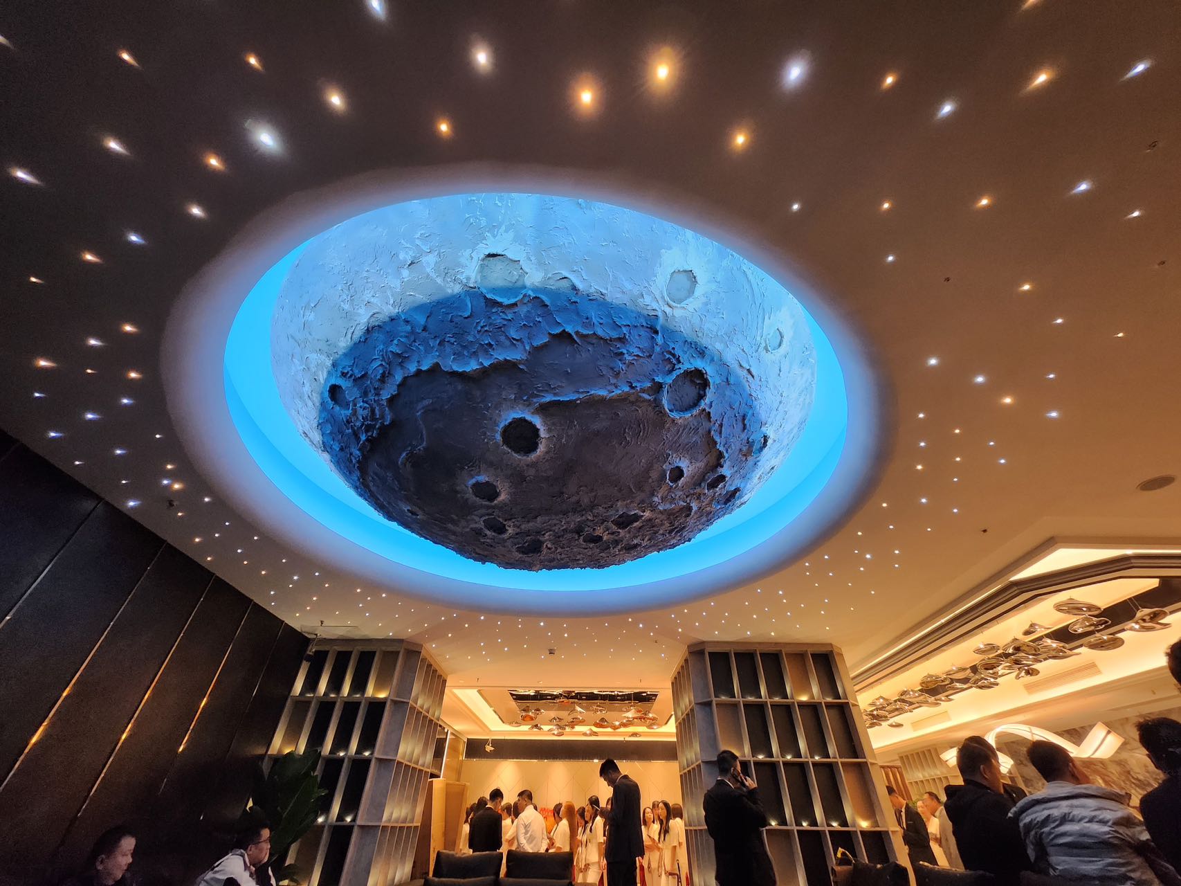 西安未央太阳神伯爵商务KTV|甄空游戏·yan员礼遇