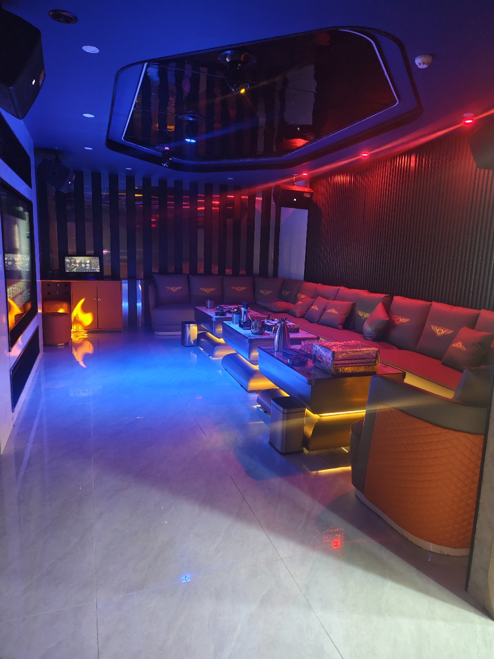 上海宝山M9 Parkty K商务KTV管家式服务