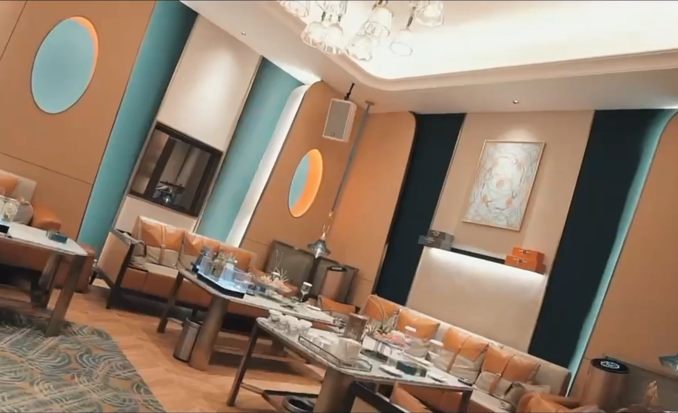 温州星辉国际商务KTV大厅实景