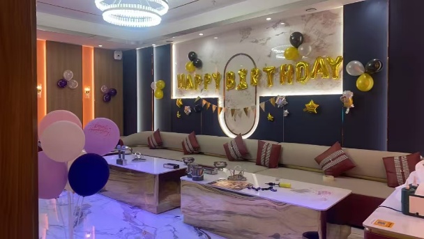 上海星辰国际商务KTV豪华包厢