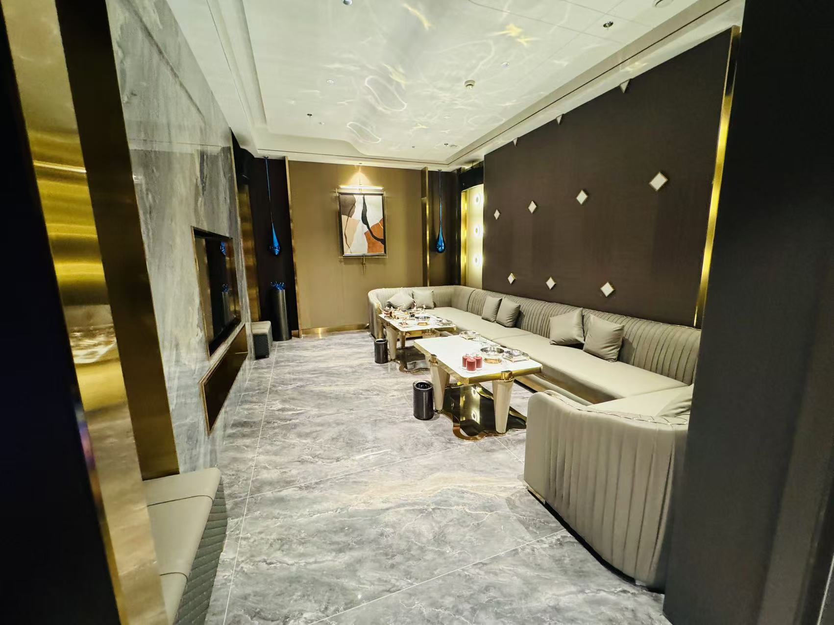 南通海门盛世皇宫商务KTV预订|免费专车接送