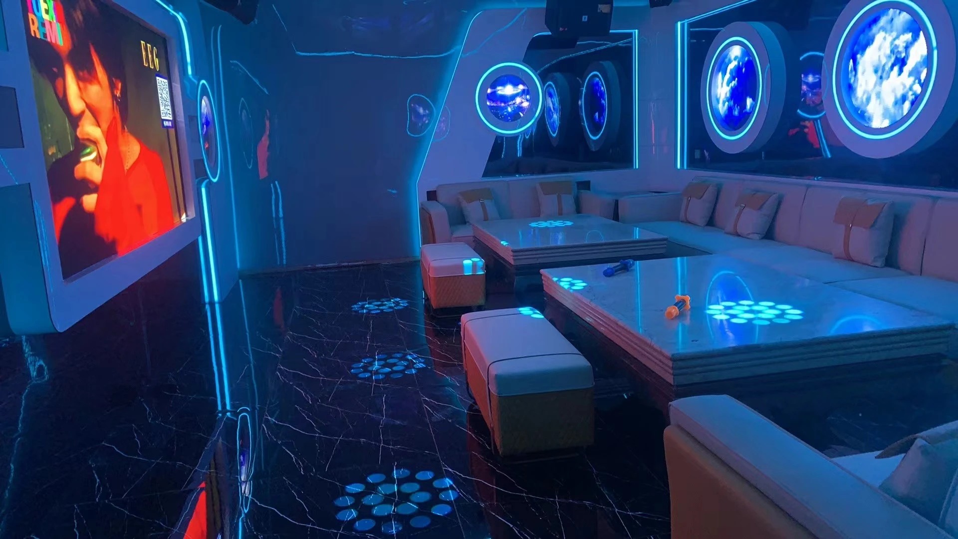 天津商务K.one Party KTV甄空包厢