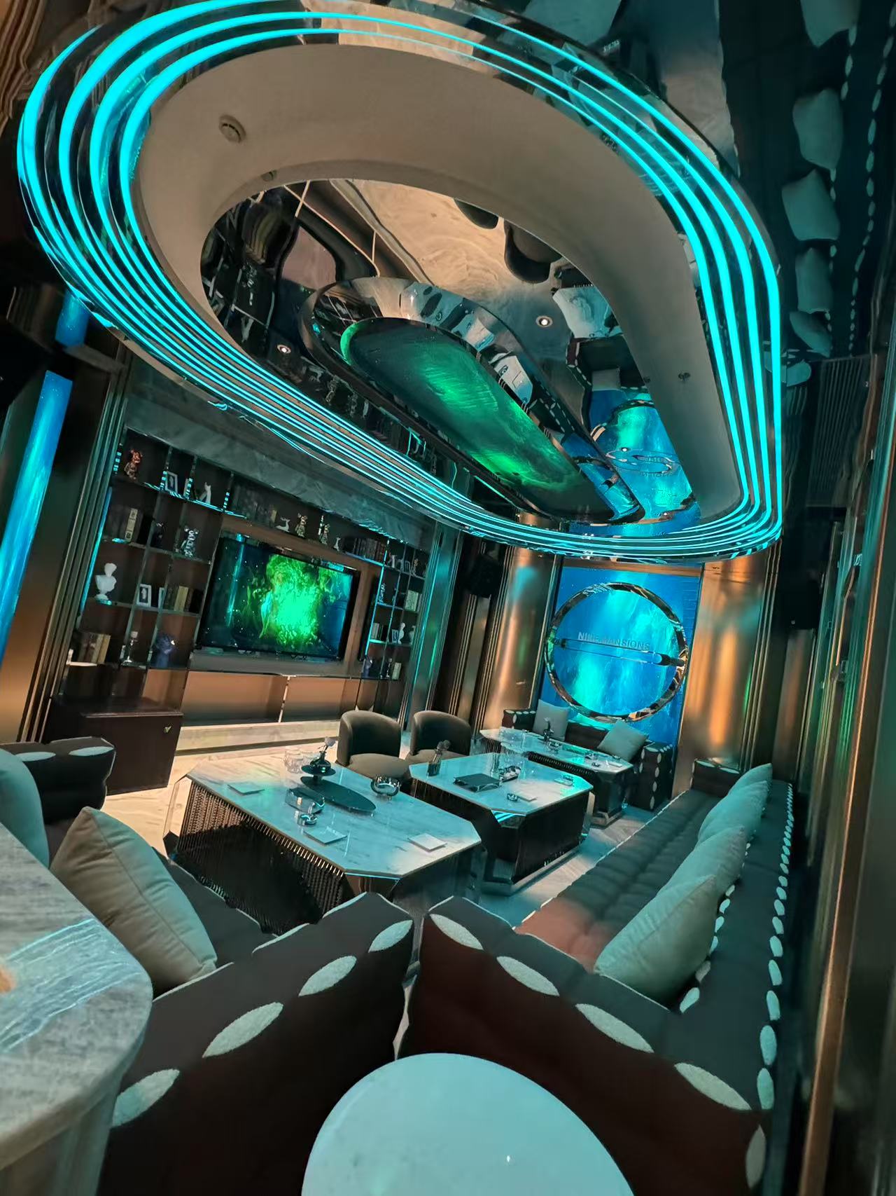 武汉商务KTV御江宴：长江灯火里的夜航指南