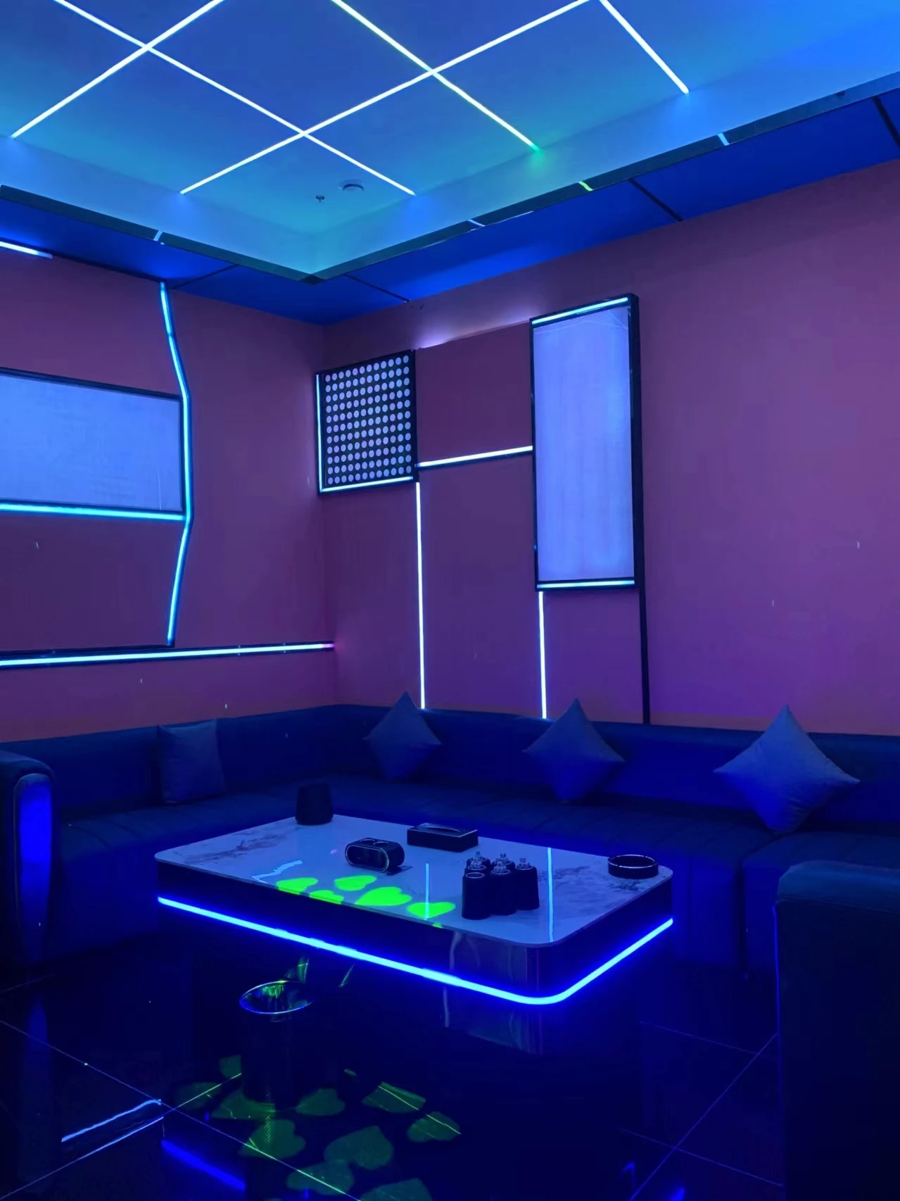 厦门KISS娱乐商务KTV大堂