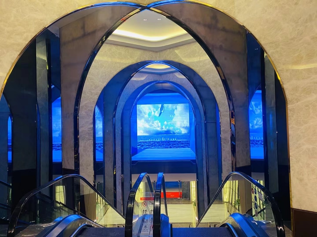 上海天空之城商务KTV豪华包厢