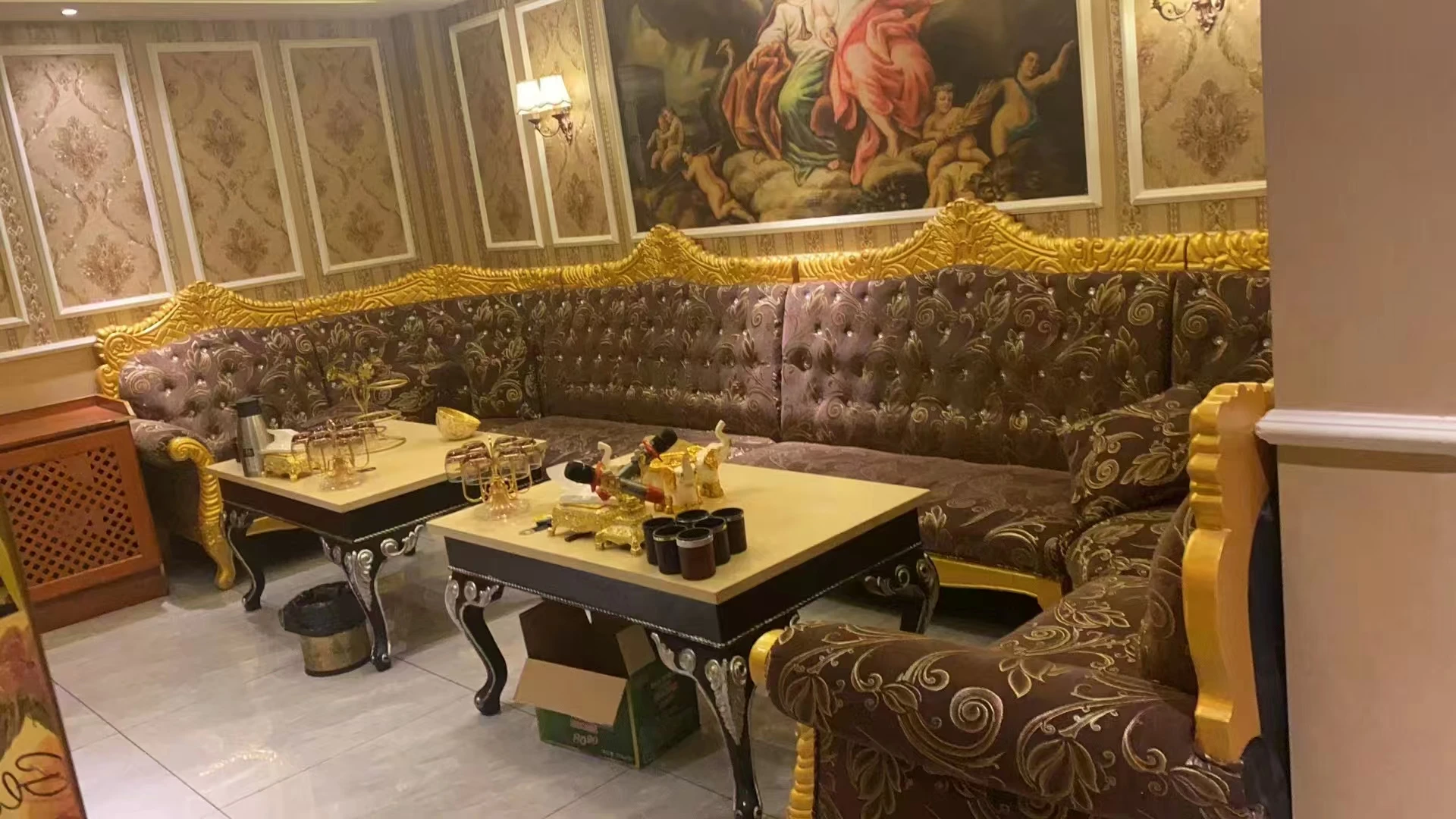 南京市鼓楼区商务KTV燕华会520夜场预订_免费专车接送