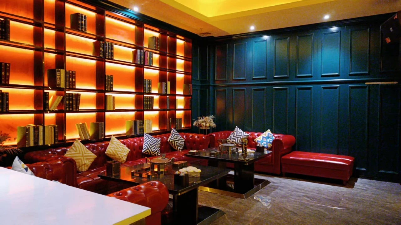 天津商务KTV豪华包厢