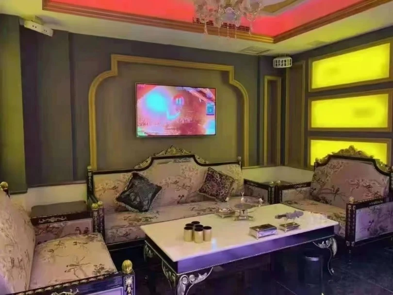 青岛商务KTV夜娱会馆预订：24瓶酒水畅饮+免费专车接送