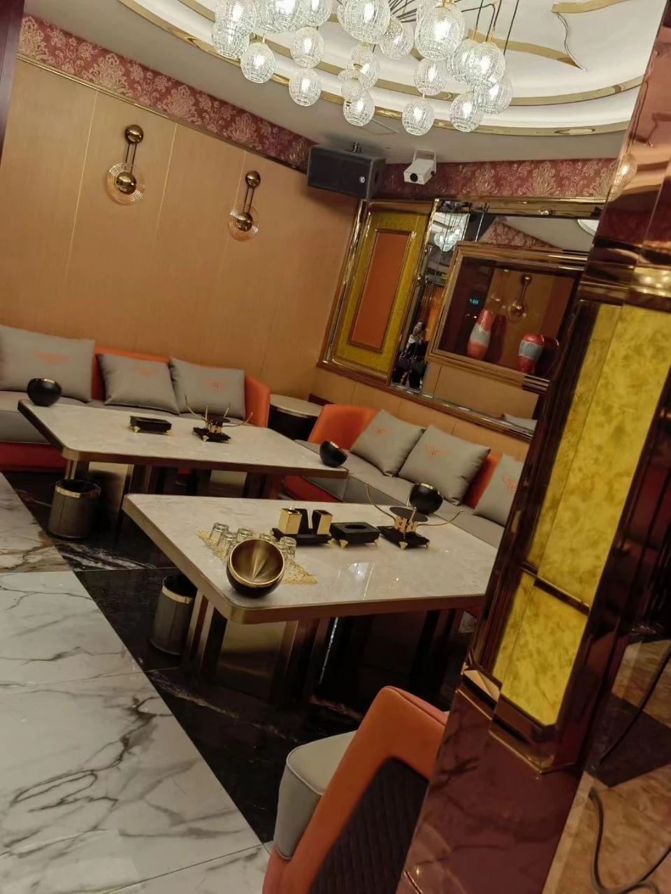 浦城商务KTV豪华包厢