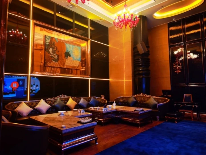 金钻国际商务KTV夜景露台