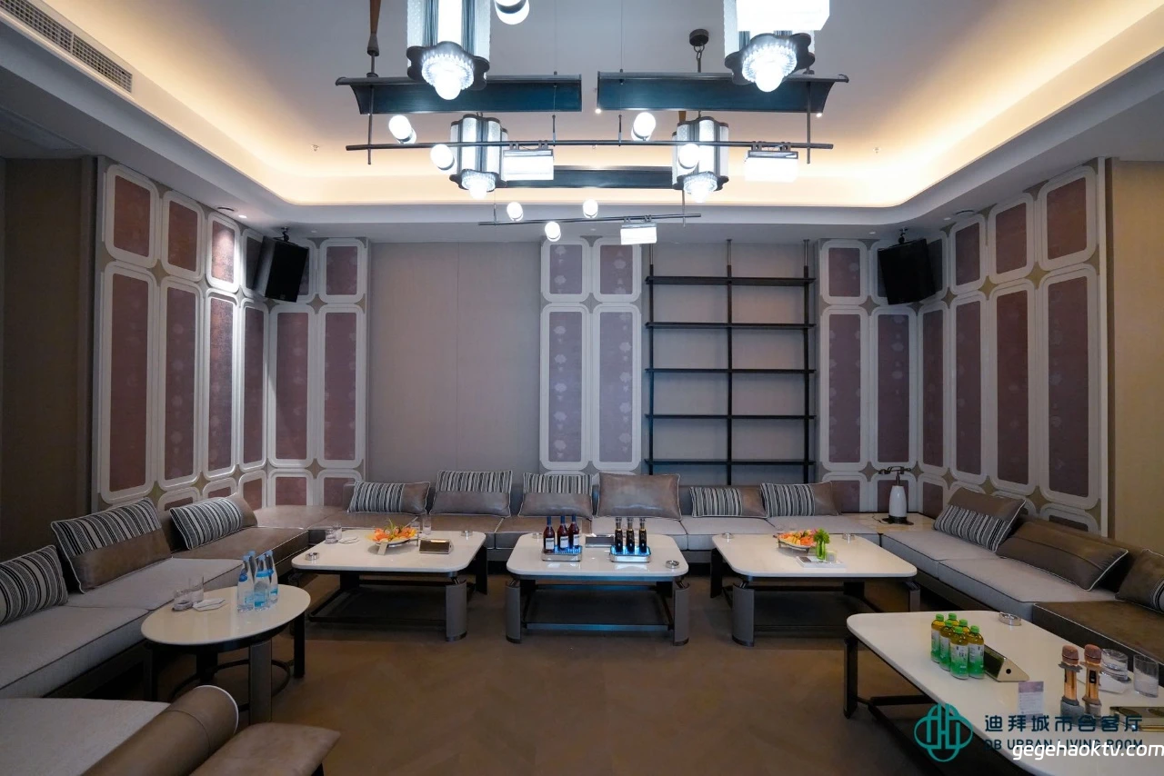 迪拜会客厅商务KTV走廊灯光艺术