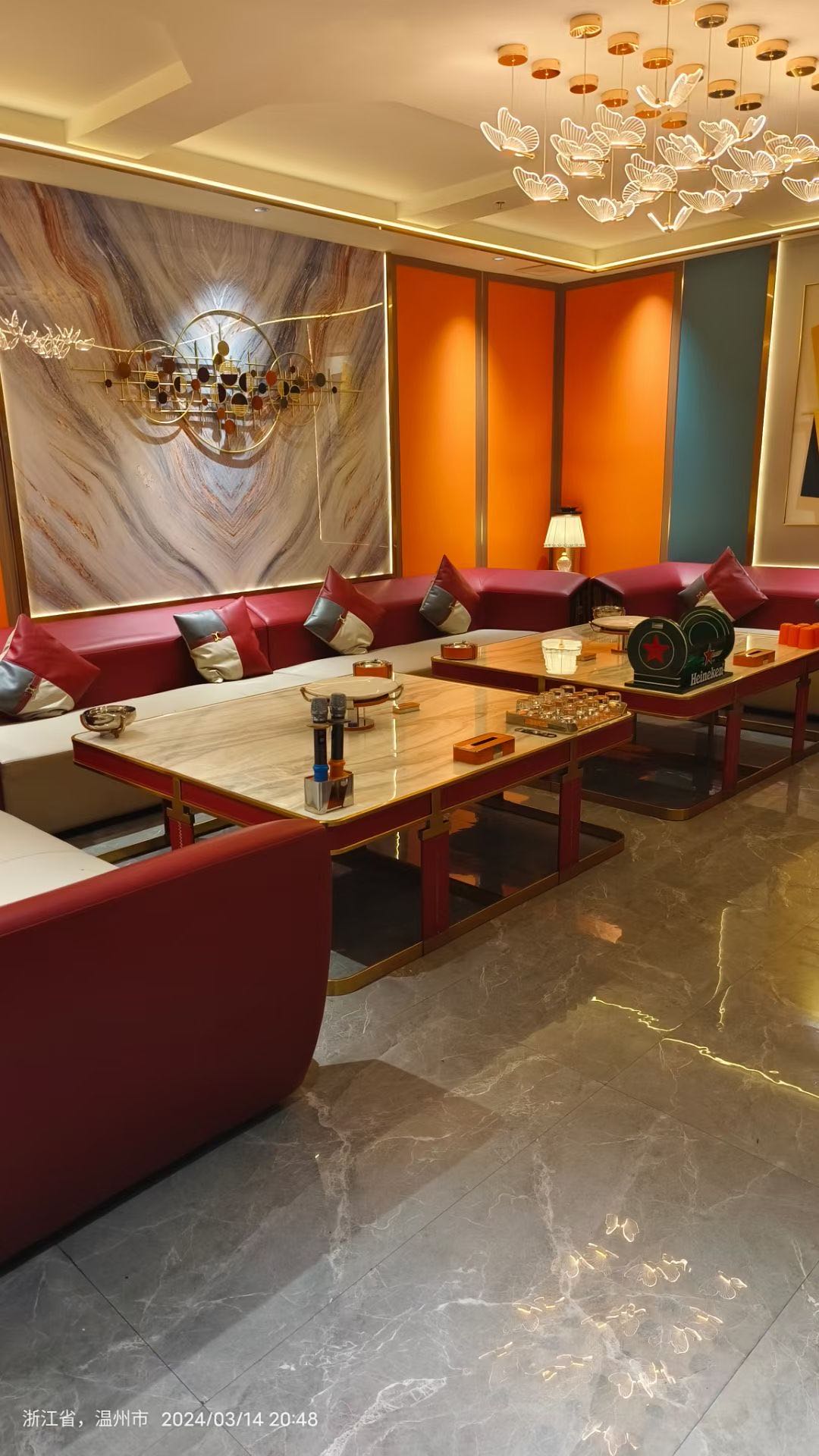 温州商务KTV新南亚甄选甄空酒墙