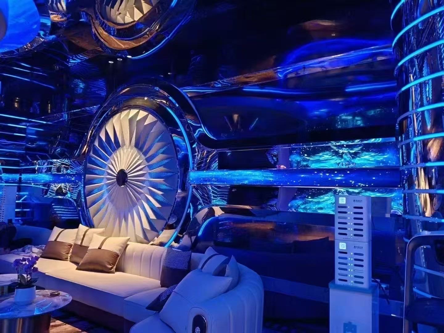 王府一号商务KTV豪华包厢内景