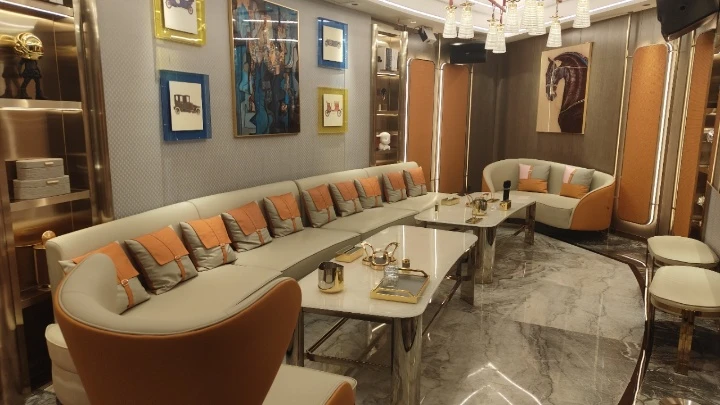 上海商务KTV豪华走廊