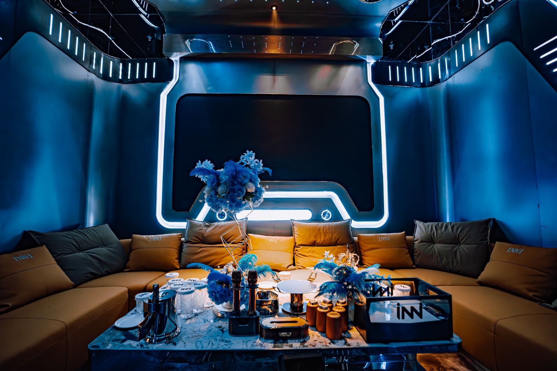 兰州蓝宝石大酒店商务KTV INNI预订指南