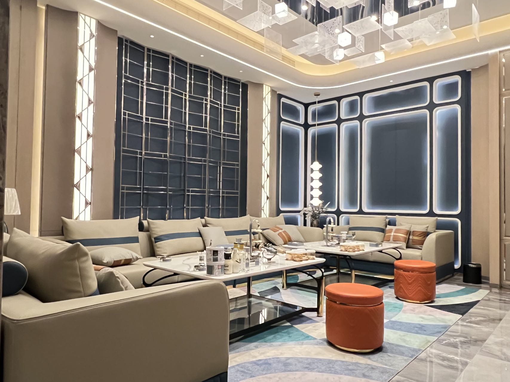 咸阳壹号K歌城商务KTV：把身份唱成旋律