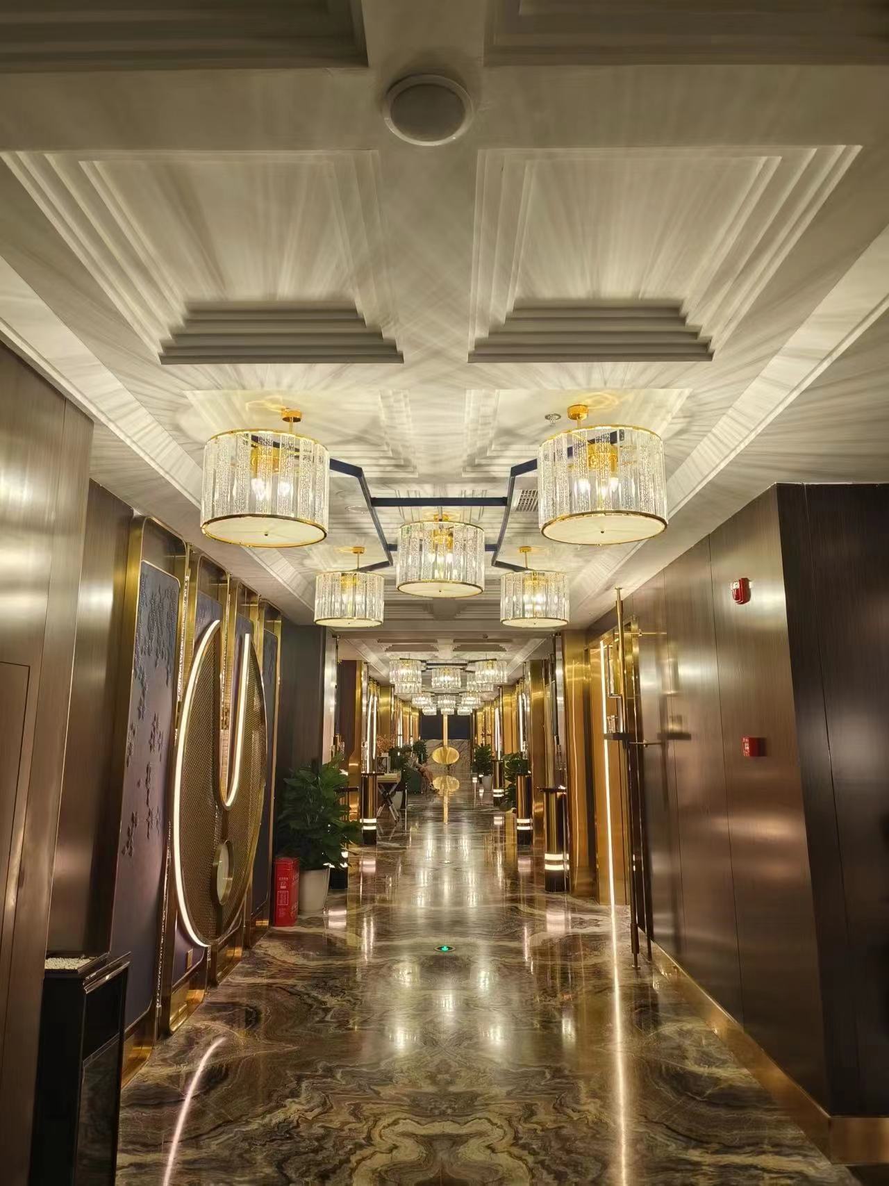 成都商务KTV万骊红庭CLUB大厅