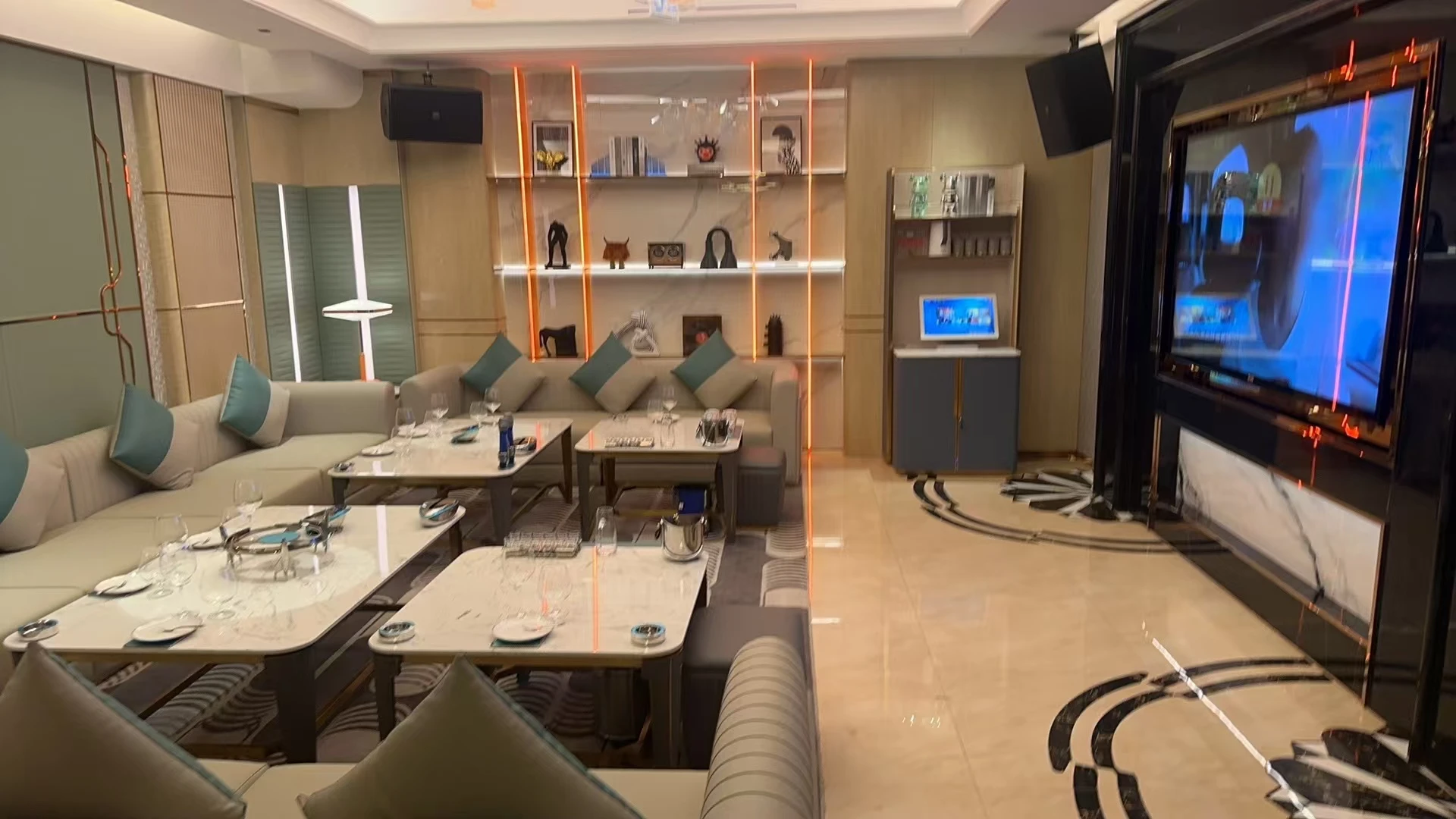 保定高端国际商务KTV夜总会，深夜的私人王国