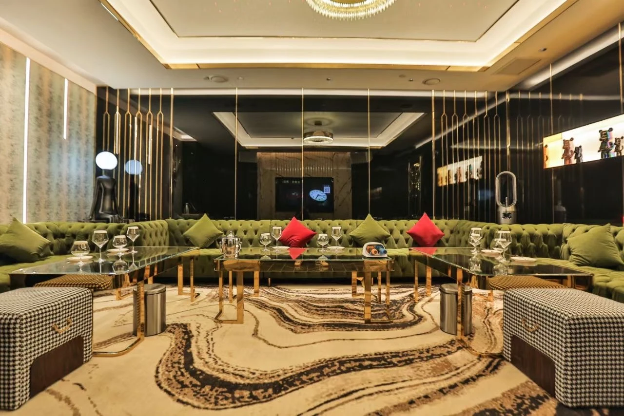 广州天河裕通金尊国际俱乐部商务KTV：把夜色酿成私享的醇酒