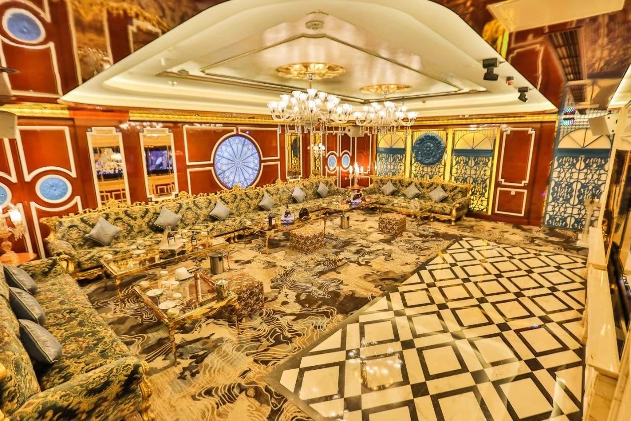 保定芳华商务KTV预订_甄选包厢_甄空主题_gong主伴唱_免费接送