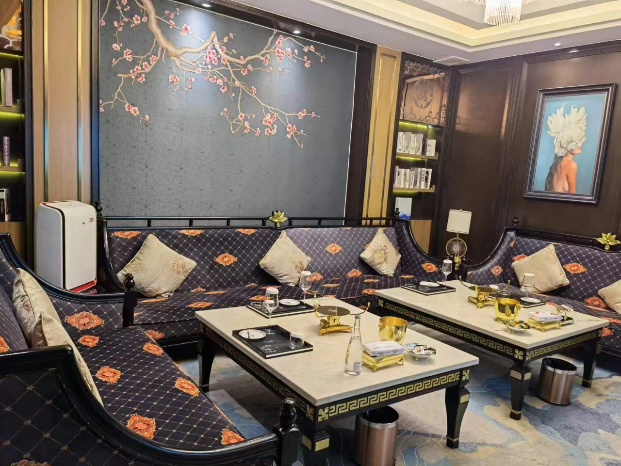 苏州工业园区商务KTV夜生活预订：东方美丽世界游戏会所